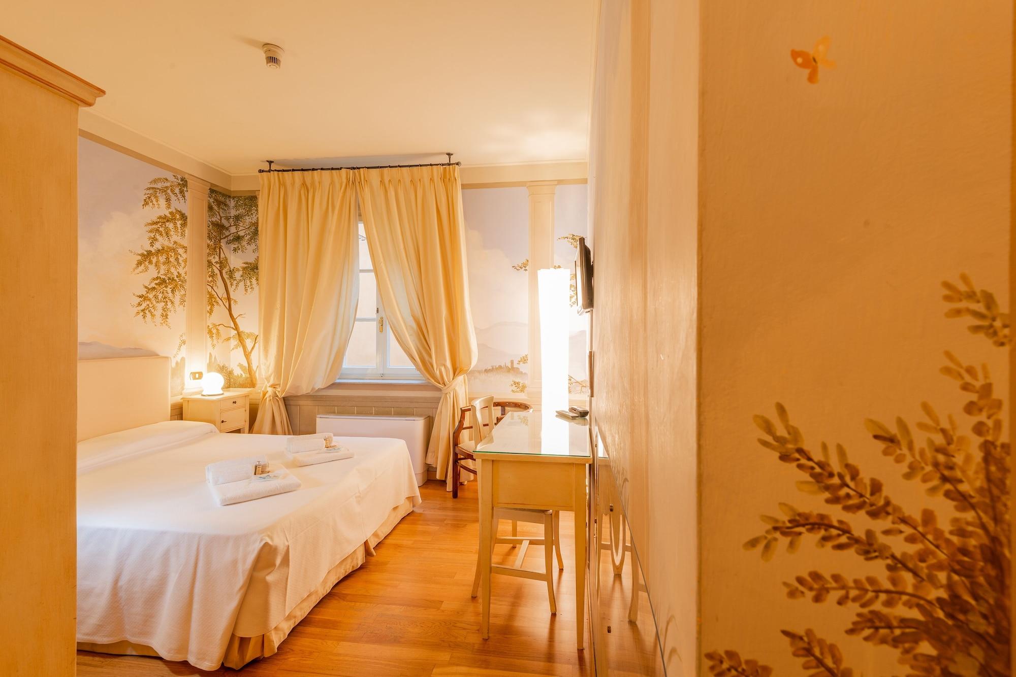 Albergo San Martino & Depandance Лука Екстериор снимка