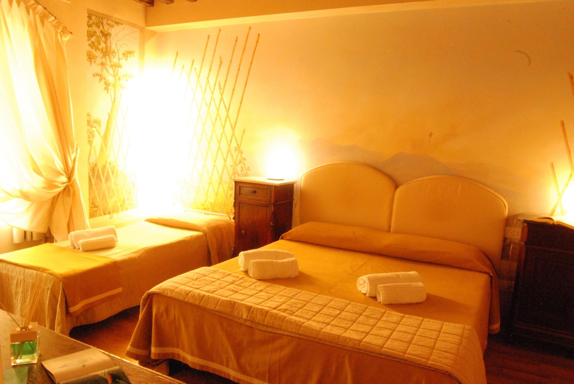 Albergo San Martino & Depandance Лука Екстериор снимка